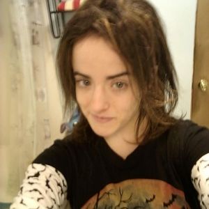 Meet your Posher, Leah